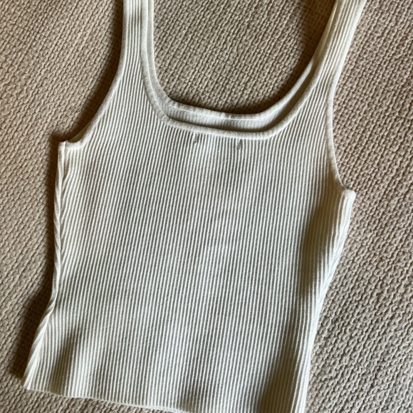White Rib Tank - Picture 3 of 3